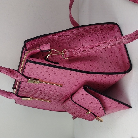 Hot Pink Faux Ostrich Brahmin-Like Hand-Bag Crossbody W/Matching Wristlet NWOT - Picture 7 of 16